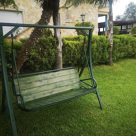 Villa Girasole Монтерони ди Лече Екстериор снимка
