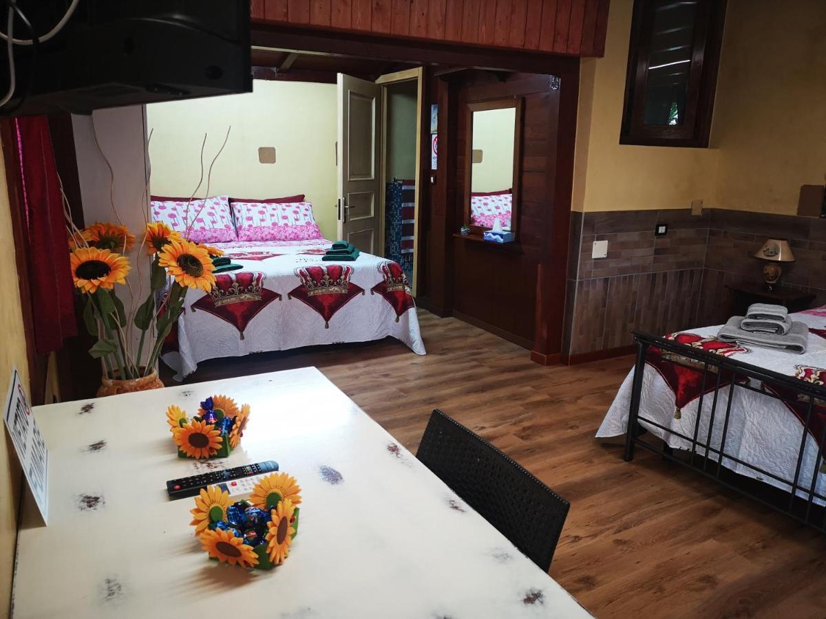 Villa Girasole Монтерони ди Лече Екстериор снимка